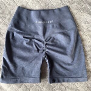 Alphalete amplify women’s shorts XS 4.5”